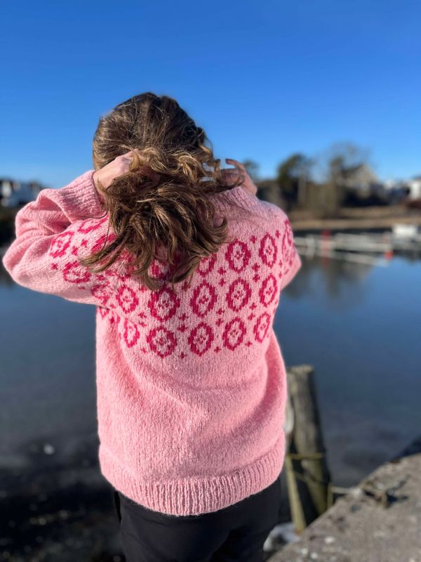 Holta sweater