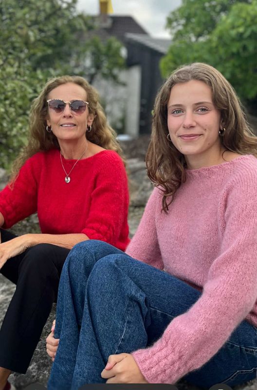 Tresse sweater (pattern)