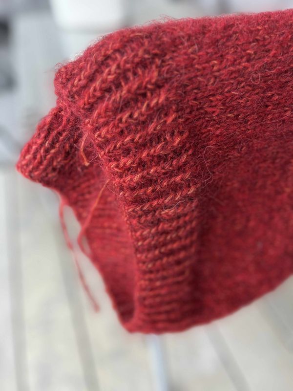 Tua-genser - Ferdigstrikka