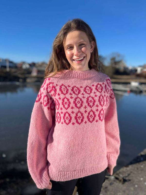 Holta sweater