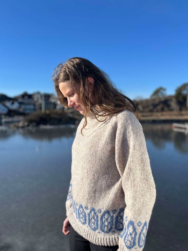 Blomsbukt sweater