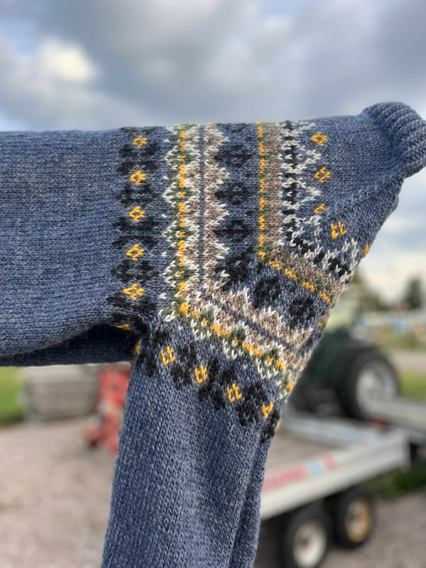 Topdals sweater (pattern)