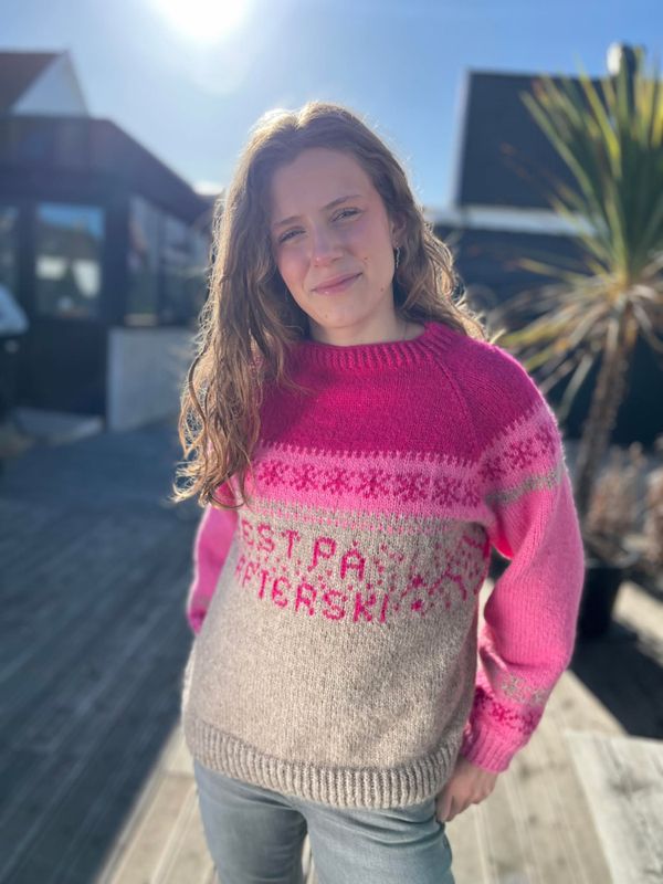 Afterski-genser - Ferdigstrikka